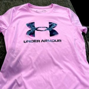 Youth large under Armour top
